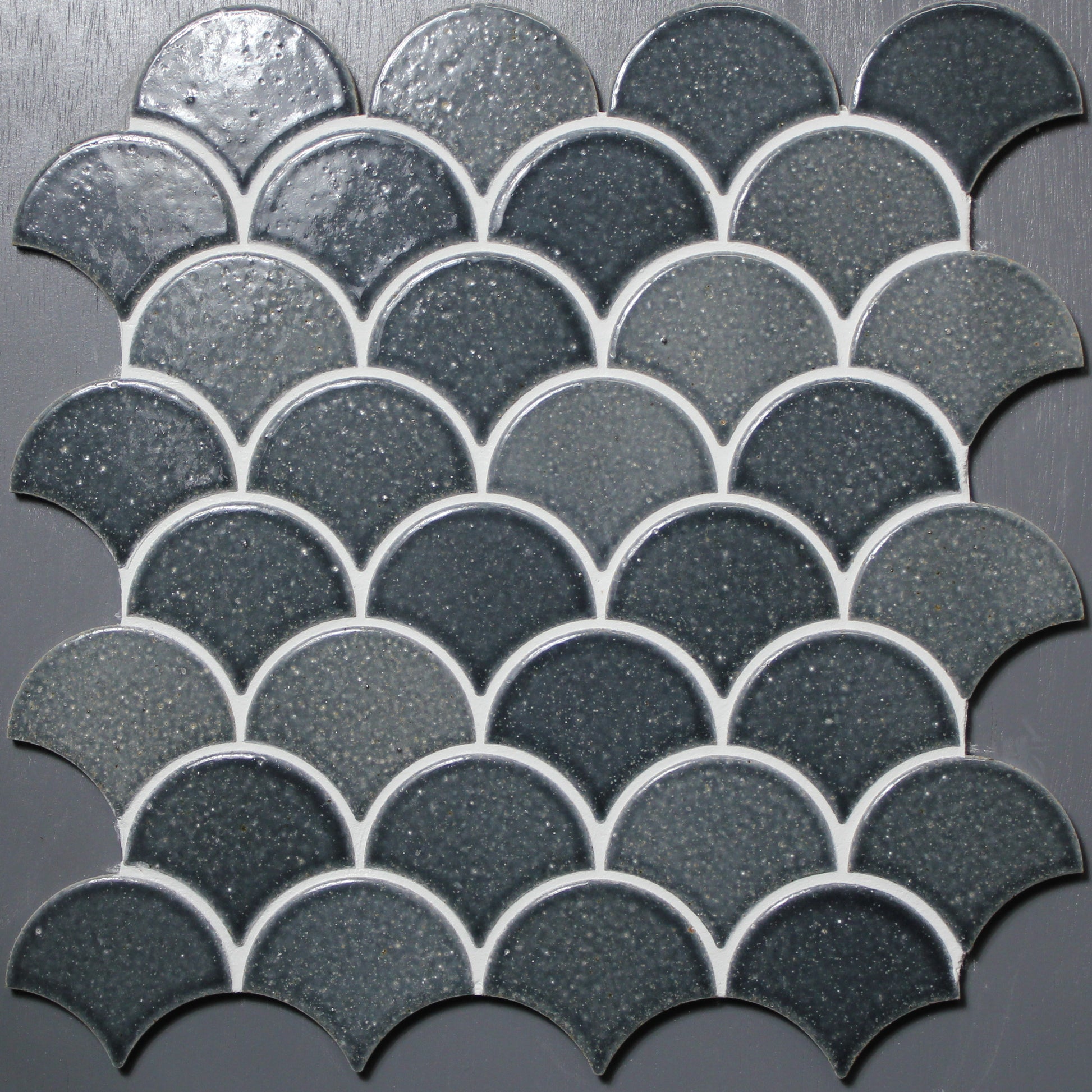 Kaji Hamon - Mittsu Japanese Tiles UAE