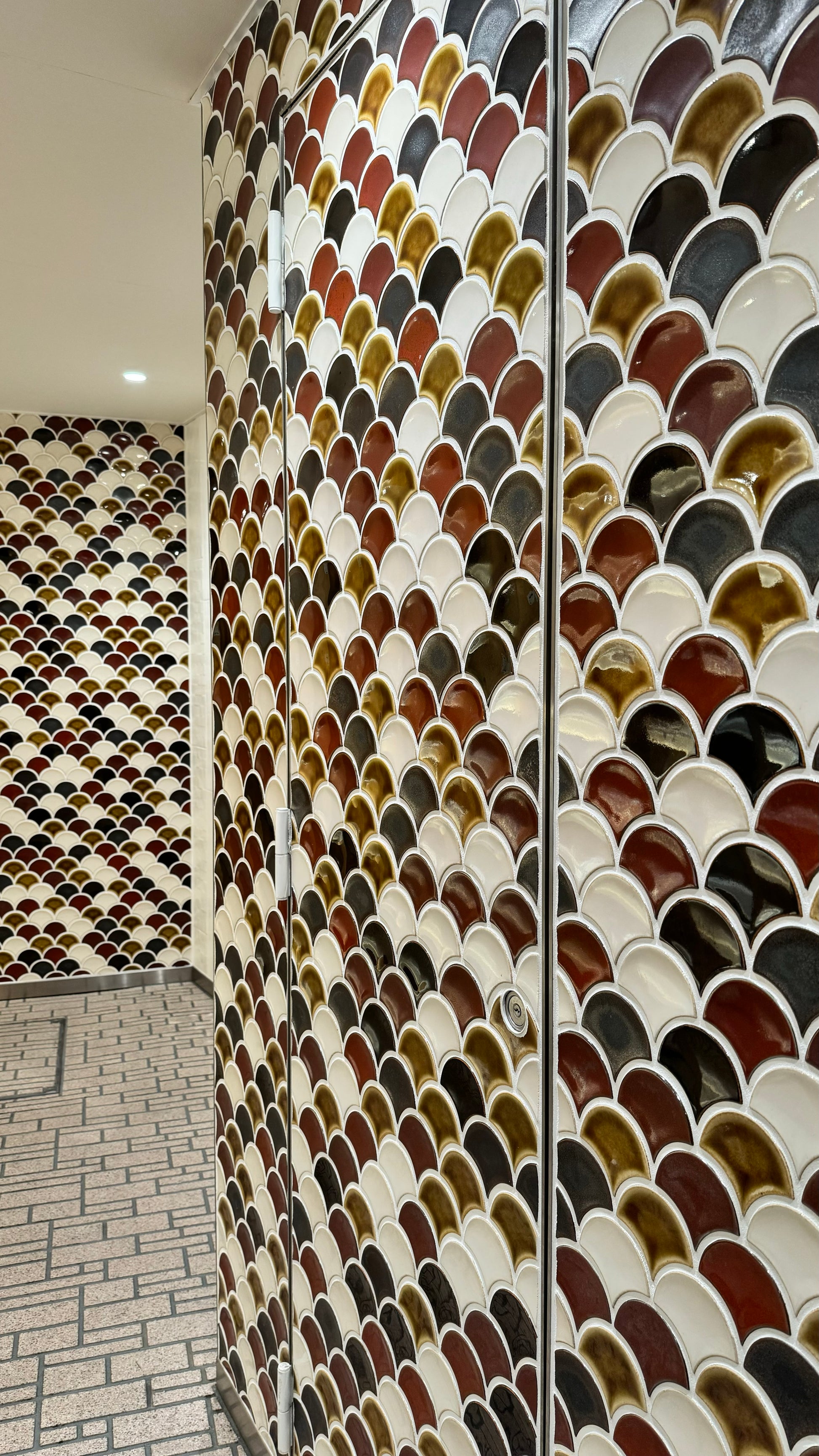 Kaji Hamon - Mittsu Japanese Tiles UAE
